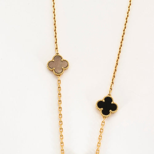 Collier VAN CLEEF & ARPELS - Magic Alhambra – Collier six motifs en or jaune, nacre et onyx. 58 Facettes DV17159-2