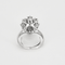 Bague 57 Bague marguerite en platine, or blanc et diamants 58 Facettes DV17088-1