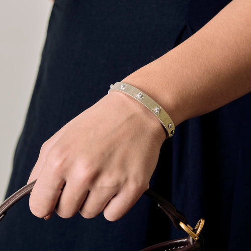 Bracelet BUCCELLATI - Macri Classica - Bracelet en or blanc et diamants 58 Facettes DV17385-7