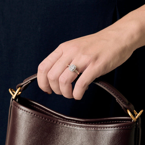 Bague 52 Bague solitaire en or blanc et diamants 58 Facettes DV18458-1-52-1