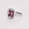 Bague 54 Bague "Fleur" en or gris, rubis et diamants 58 Facettes DV0870-4-54-24