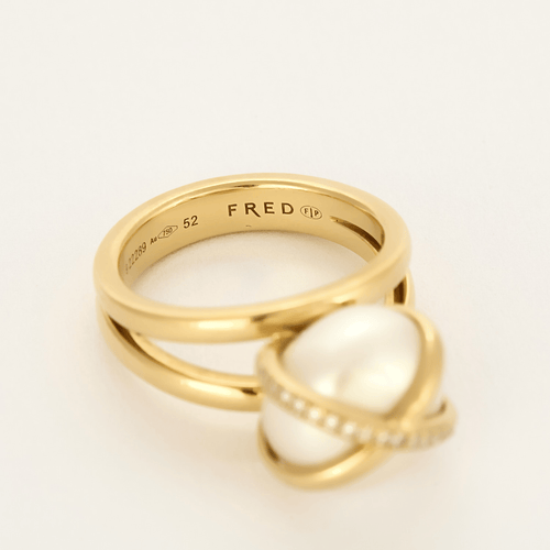 Bague 52 Fred Bague FRED - Bague "Baie des Anges" or jaune, perle et diamants 58 Facettes DDV10372-3