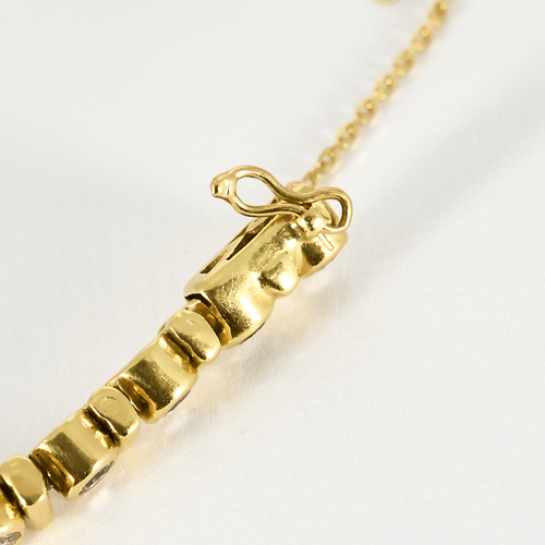 Bracelet Bracelet en or jaune et diamants 58 Facettes DV19349-3