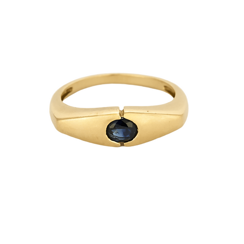 Bague en or jaune et saphir