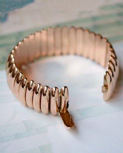 Bracelet Manchette semi-rigide maillons ovales allongés en or rose 750 58 Facettes A11292