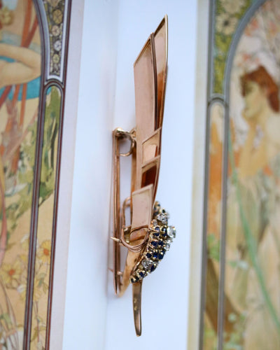 Broche Broche motif feuilles 1950 en or rose, saphirs et diamants 58 Facettes A11347