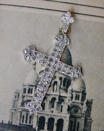 Croix Belle Époque en or jaune et argent pavée de diamants 58 Facettes A11355