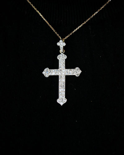 Croix Belle Époque en or jaune et argent pavée de diamants 58 Facettes A11355
