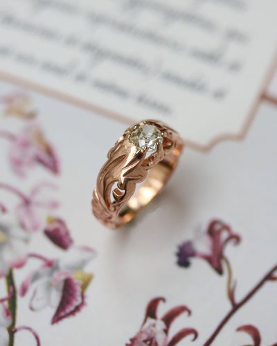 Bague 50.5 Bague solitaire dôme en or rose et diamant taille ancienne 58 Facettes A11667