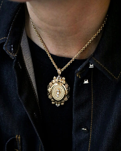Pendentif Pendentif-broche fin XIXe en or jaune 750 et perles fines 58 Facettes A11837