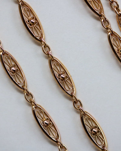 Collier Sautoir ancien maille filigrane en or jaune 750‰ 58 Facettes A11808