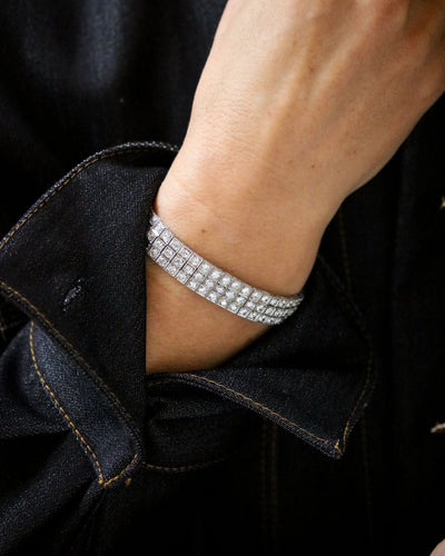 Bracelet Bracelet Rivière trois rangs en or blanc 750 et platine, diamants 58 Facettes A11846