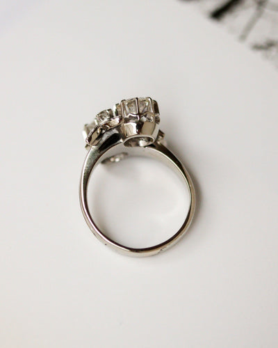 Bague 55 Bague Toi & Moi ancienne en or blanc et diamants 58 Facettes A11881