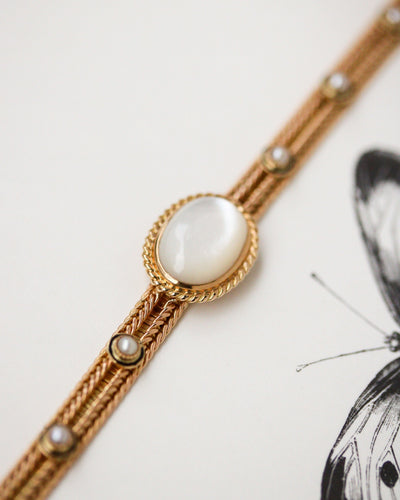 Bracelet Bracelet Napoléon III motif ovale en or jaune et pierre de lune, perles fines 58 Facettes A11948