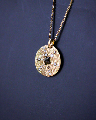 Pendentif De Beers Talisman - Médaille en or jaune 18 carats et diamants 58 Facettes A11967