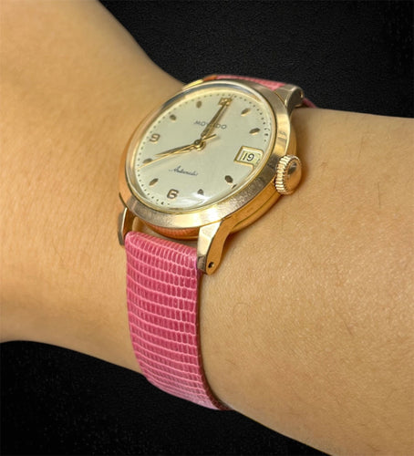 Montre Movado - Montre automatique années 1960 calibre 224A en or jaune 18 carats 58 Facettes