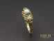 Bague 56.5 Bague jarretière en or jaune et or blanc, perle de culture, émeraudes 58 Facettes A9703