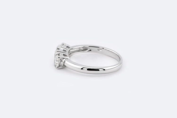 Bague Oro Bianco / 21 Trilogie - Bague en or blanc 18 ct et diamants 0,37 ct 58 Facettes anl925