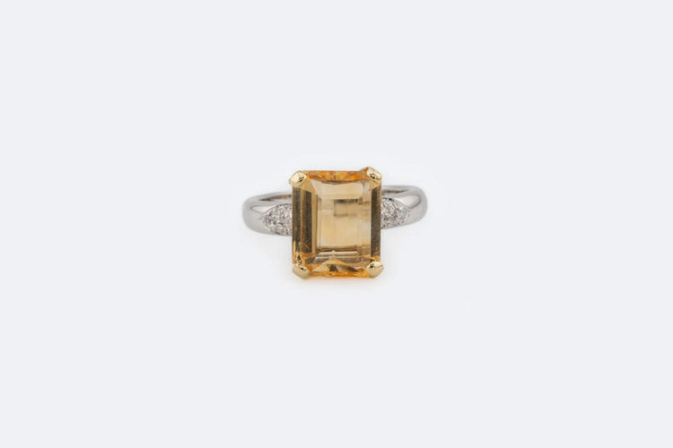 Bague Oro Giallo / 15 Bague en or blanc 18 kt avec quartz citrine 58 Facettes anl931