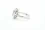 Bague Bague en or blanc 18 carats avec saphir de Ceylan 4,36 ct et diamants 58 Facettes 10048