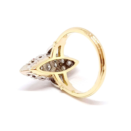 Bague 54 Bague marquise en or jaune et blanc 18 carats sertie de diamants 58 Facettes