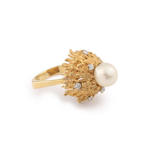 Bague 52 Andrew Grima - Bague dôme en or jaune 18 carats, perle et diamants 58 Facettes BS170