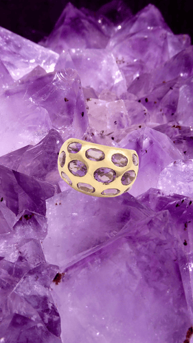 Bague 56 Bague jonc pavée d’améthystes taille ovale en or jaune 18 carats 58 Facettes B344
