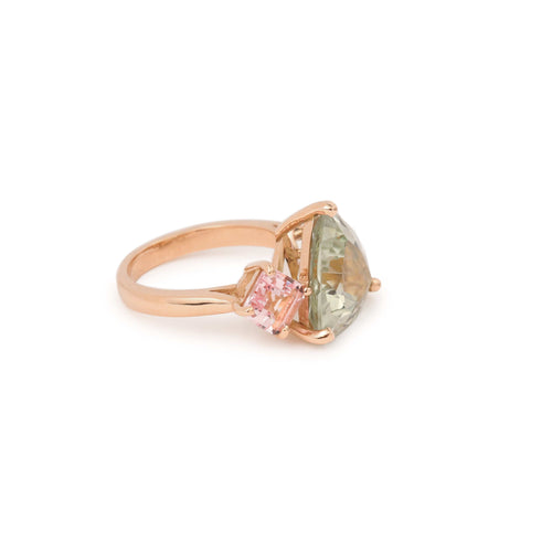 Bague 51 Bague trilogie - Béryl vert taille trillion et morganites en or rose 18 carats 58 Facettes B380