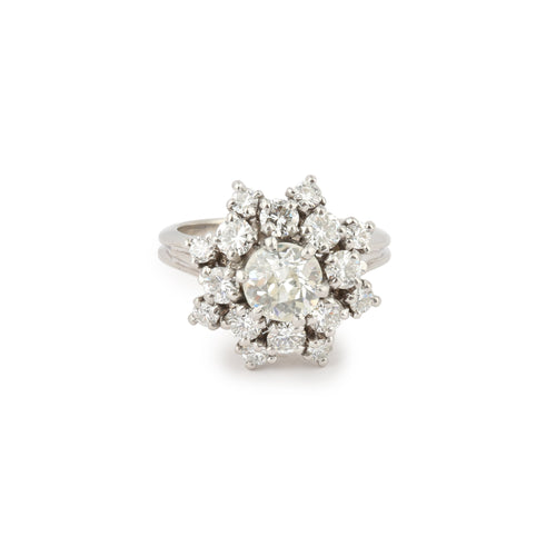 Bague 50 Bague marguerite diamants 1,80 carat en platine 58 Facettes BD204