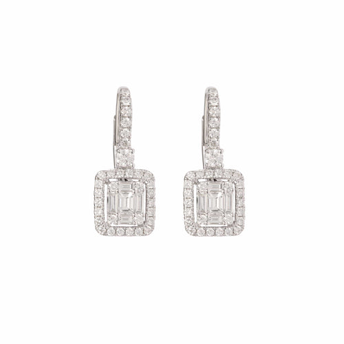 Boucles d'oreilles Boucles d’oreilles dormeuses en or gris 18 carats et diamants 58 Facettes BO236
