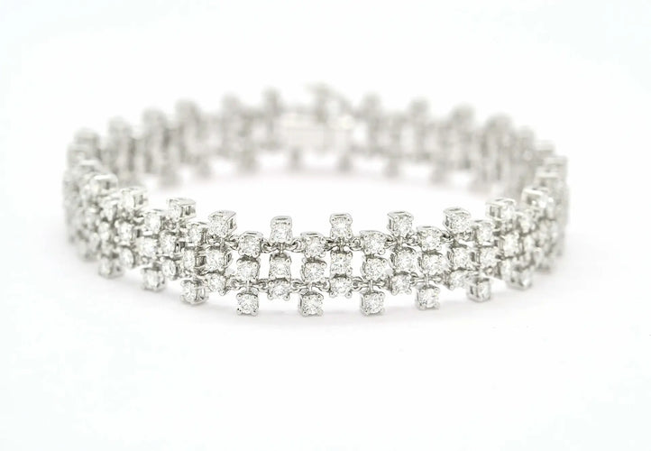 Bracelet Giorgio Visconti - Bracelet en or blanc 18 ct et diamants 5,20 ct 58 Facettes 10347