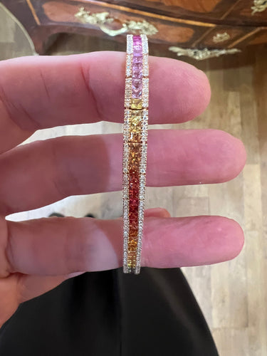 Bracelet Bracelet tennis en or rose 18 carats saphirs arc-en-ciel et diamants 58 Facettes BRA92