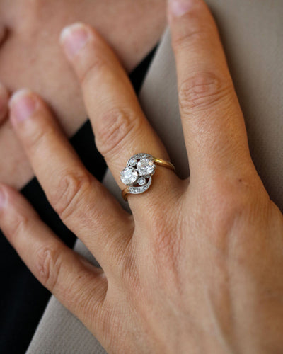 Bague 56 Bague Toi & Moi tourbillonnante en or jaune et platine, diamants 58 Facettes C2066
