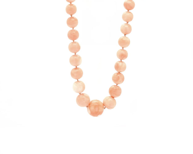 Collier Collier en corail Deep Sea dégradé avec fermoir en or jaune 18 ct 58 Facettes 13561