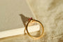 Bague 47.5 Bague volutes en or jaune 18 carats et rubis, diamants 58 Facettes 3715