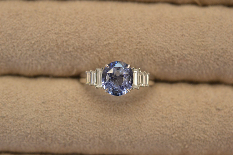 Bague 54 Bague en or blanc 18k avec saphir de Ceylan et diamants 58 Facettes 25920-26203