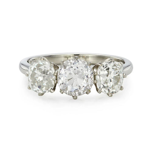 Bague Reimagined - Bague trilogie en platine à diamants 3,64 ct 58 Facettes EW-0023