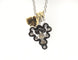 Pendentif Pendentif grappe de raisin en or blanc et diamants 58 Facettes F1361 F1359