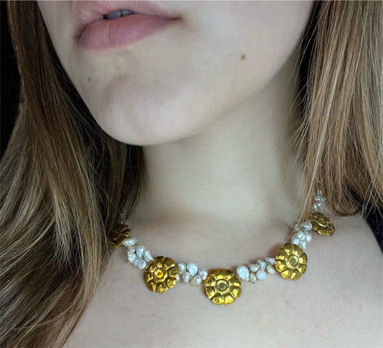 Collier Collier - Perles et marguerites en or jaune 18 carats 58 Facettes