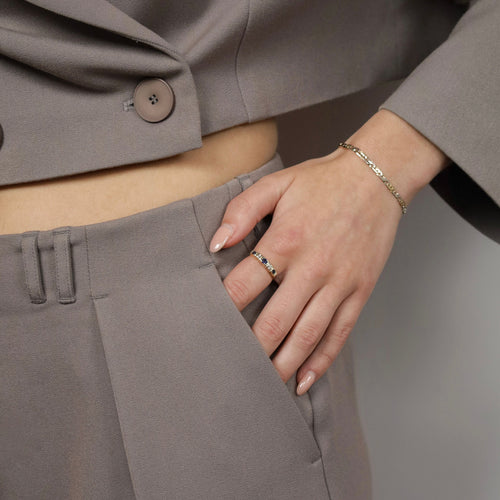 Bague Bague vintage en or jaune 18k avec saphirs bleus et diamants 58 Facettes 2505010