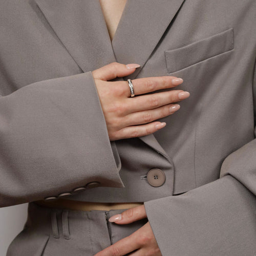 Bague Bague demi-alliance vintage en or blanc 18k et diamants 58 Facettes 2505030