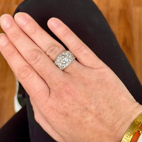 Bague 55 Bague bandeau en or gris 18K sertie de diamants taille ancienne 58 Facettes REF2549-317