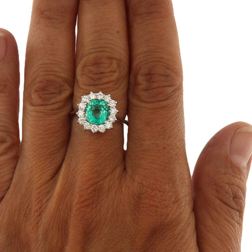 Bague Guidetti - Bague en or blanc avec émeraude colombienne et diamants 58 Facettes G3542