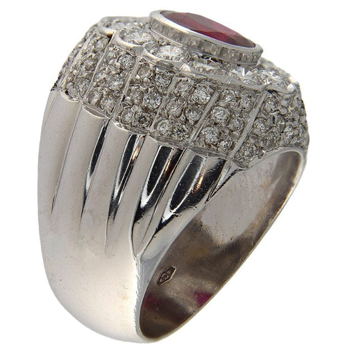 Bague 54.5 Bague en or blanc 18 kt avec rubis 1,05 ct et diamants 1,84 ct 58 Facettes G3706