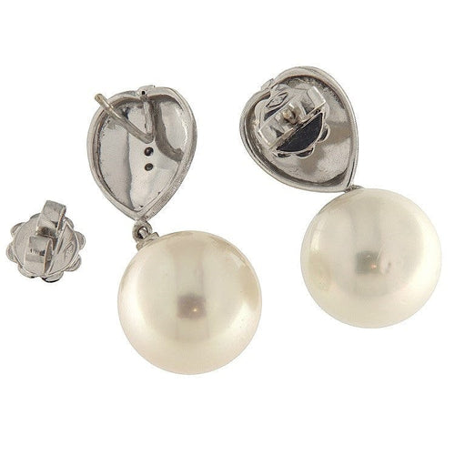 Boucles d'oreilles Boucles d’oreilles pendantes en or blanc 18 ct avec diamants et perle 58 Facettes G3804