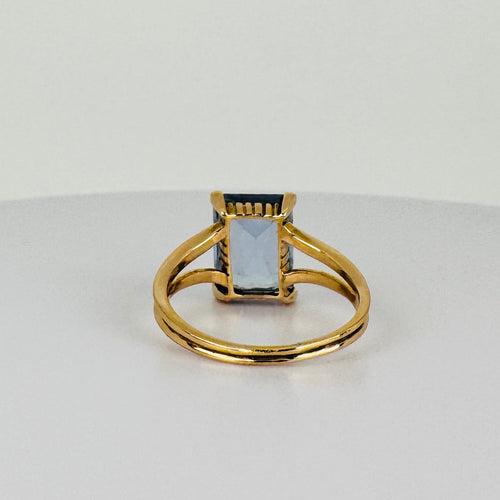 Bague Bague vintage en or jaune 18 carats avec topaze bleue 58 Facettes 2601013