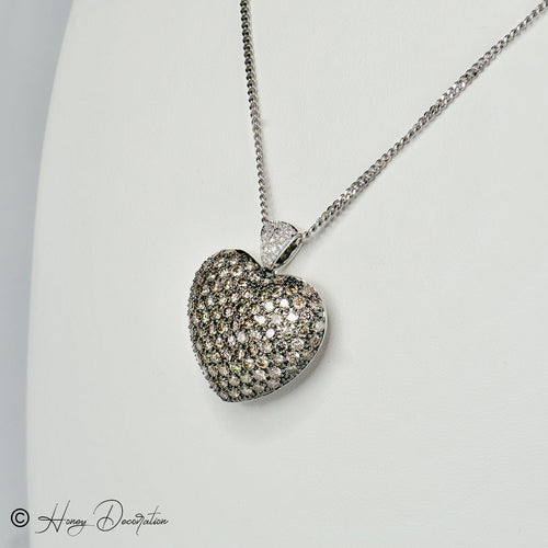 Pendentif Pendentif cœur en or blanc 585 avec diamants 58 Facettes 2560