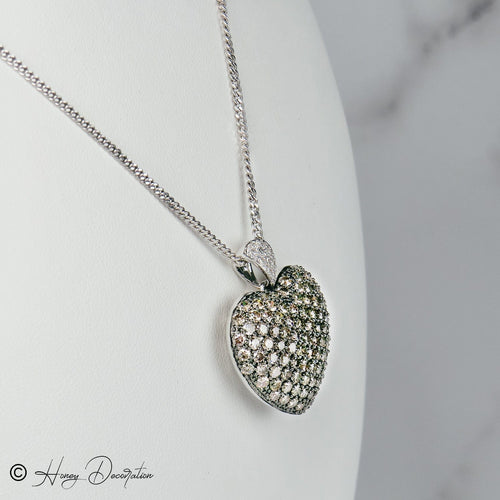 Pendentif Pendentif cœur en or blanc 585 avec diamants 58 Facettes 2560