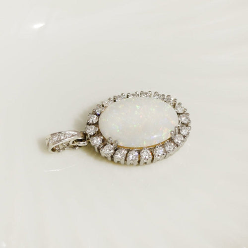 Pendentif Pendentif opale boulder en platine et diamants 58 Facettes 2842