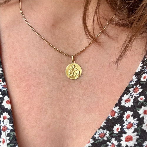 Pendentif Médaille ronde ancienne du Christ communiant 58 Facettes REF24067-230